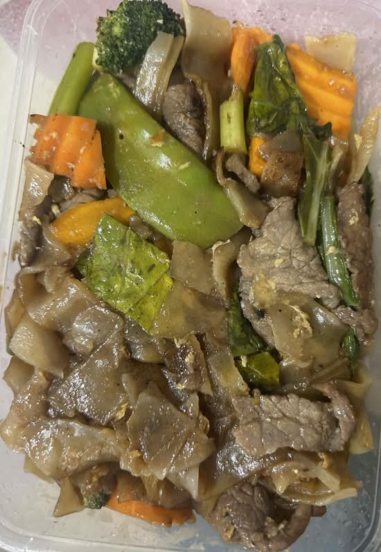 Pad See Eiew