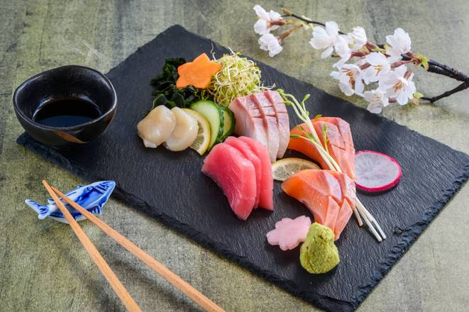 Sashimi Mix 11pcs