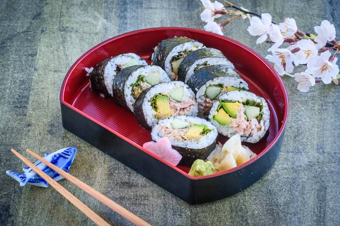 Cooked Tuna salad Avocado Sushi Roll