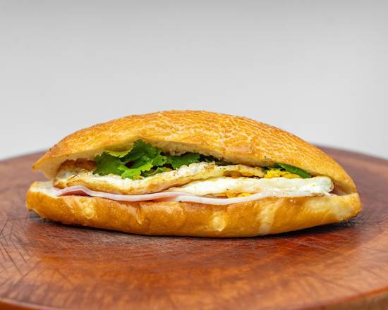 Bacon and Egg Roll