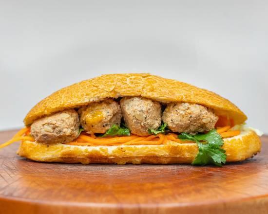 Meat Ball Roll