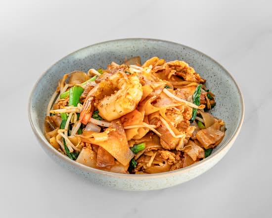 Stir Fried Flat Noodles