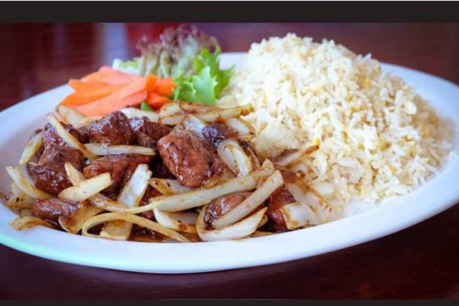 Cơm Trắng Bò Lúc Lắc