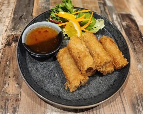 Vegetable Spring Roll (6Pcs)