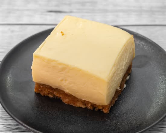 Lemon Cheesecake Slice