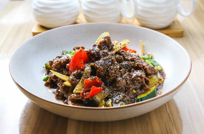Stir Fried Black Pepper Beef